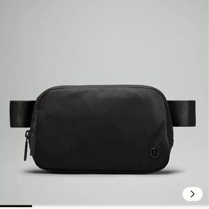 Lululemon belt bag